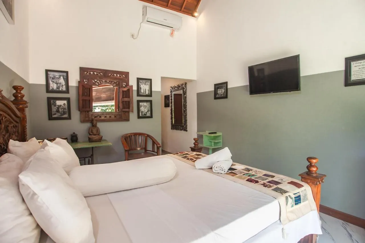 Pondok Taksu Bali Kuta Lombok