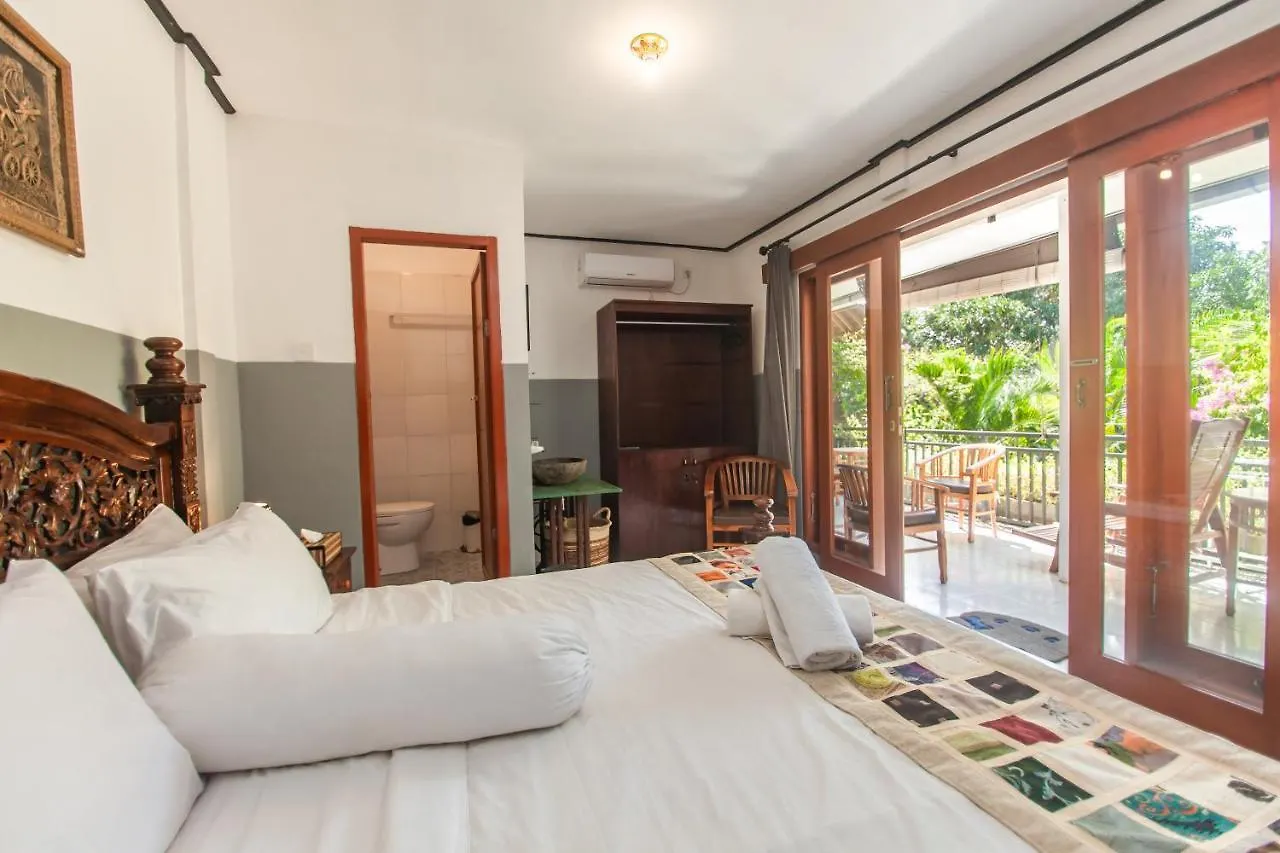 Pondok Taksu Bali Kuta Lombok